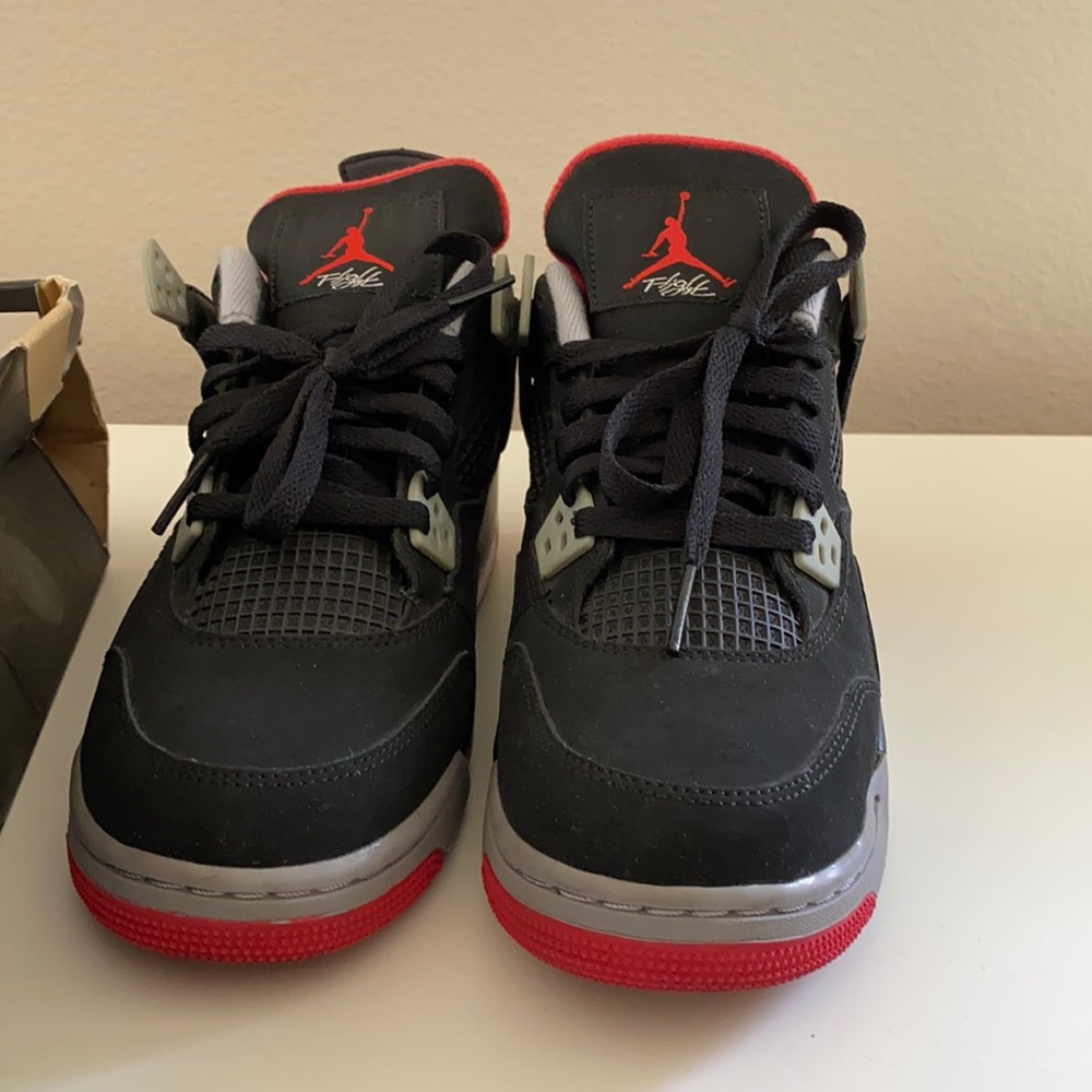 Air Jordan 4 ‘Bred’